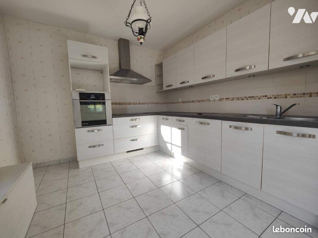 Appartement 3 pièces 70 m² · à Châteaugiron · 70 m² · 213 200 €