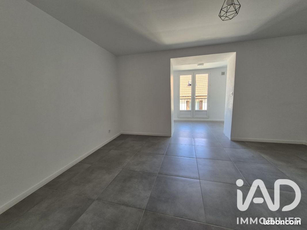 Appartement 2 pièces 39 m² · à Trilport · 39 m² · 800 €