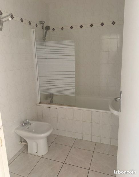 Appartement a louer livry-gargan - 3 pièce(s) - 65 m2 - Surfyn