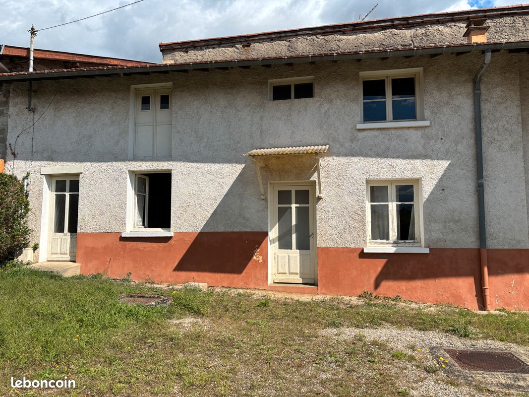 Maison 5 pièces 100 m² · à Meximieux · 100 m² · 185 000 €