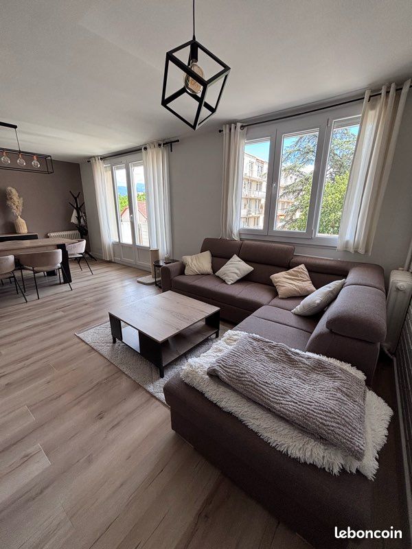 Appartement 3 pièces 73 m² · à Seyssinet-Pariset · 72,8 m² · 185 000 €