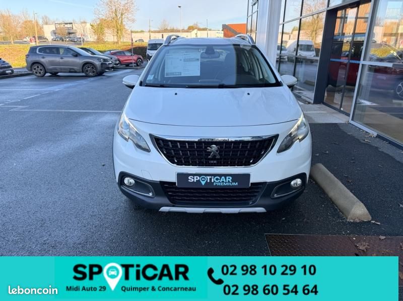 Peugeot 2008 1.2 PureTech 110 Allure (image 3)