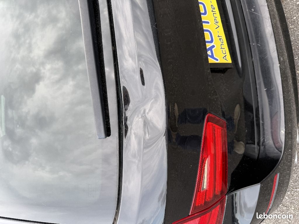 BMW Série 5 Touring 525d 204ch Luxe A (image 14)