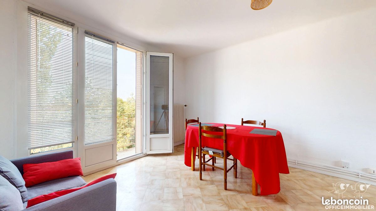 Appartement 3 pièces 64 m² · à Besançon · 64 m² · 98 000 €