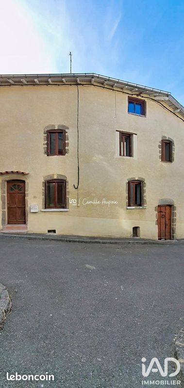 Maison 5 pièces 118 m² · à Villechenève · 118 m² · 134 000 €