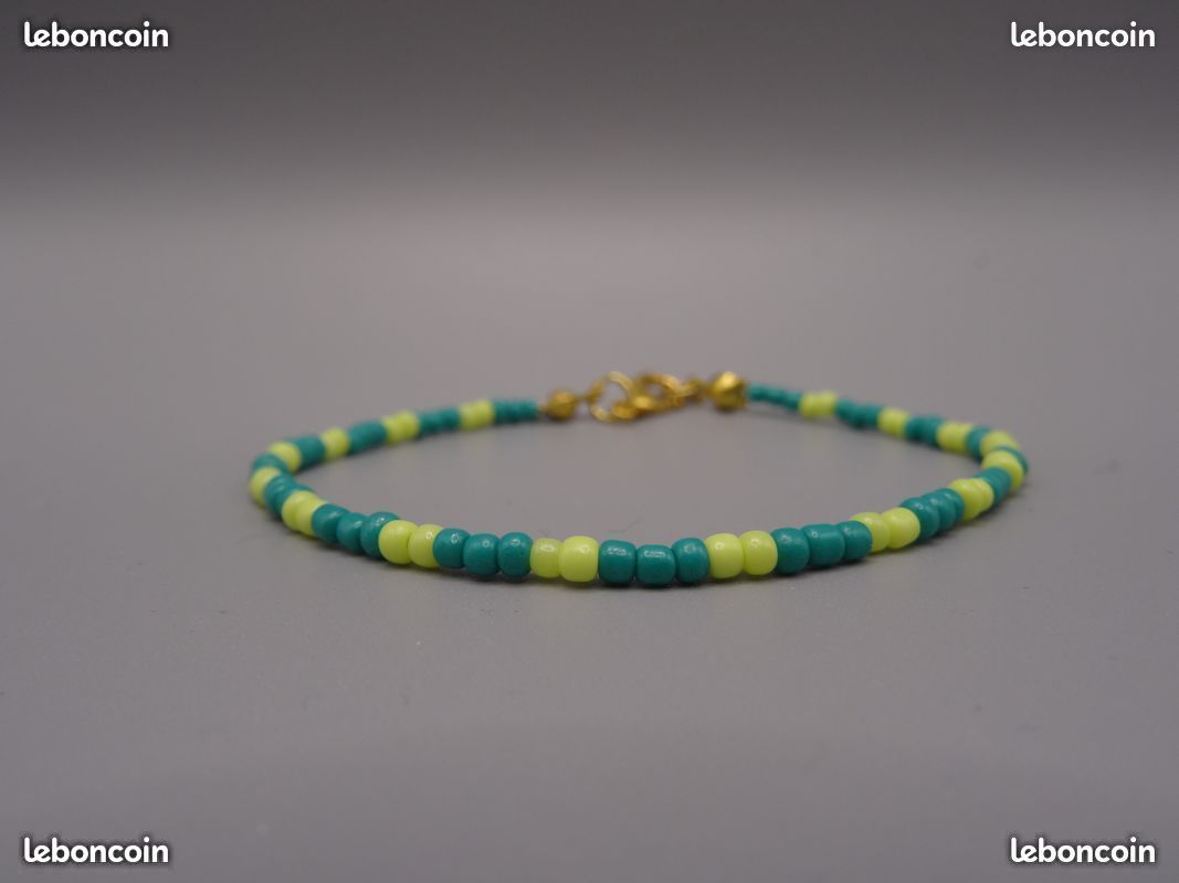 Bracelet Vintage Années 70 Perles Cristal Vert Et Beige Boréalis - Occasion, Sans Marque, Pièce Unique