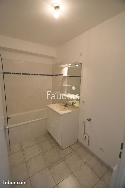 Appartement a louer saint-lo - 2 pièce(s) - 52 m2 - Surfyn