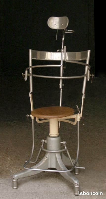 Meuble de métier : impressionnant siège de médecin des années 20/30 (image 2)