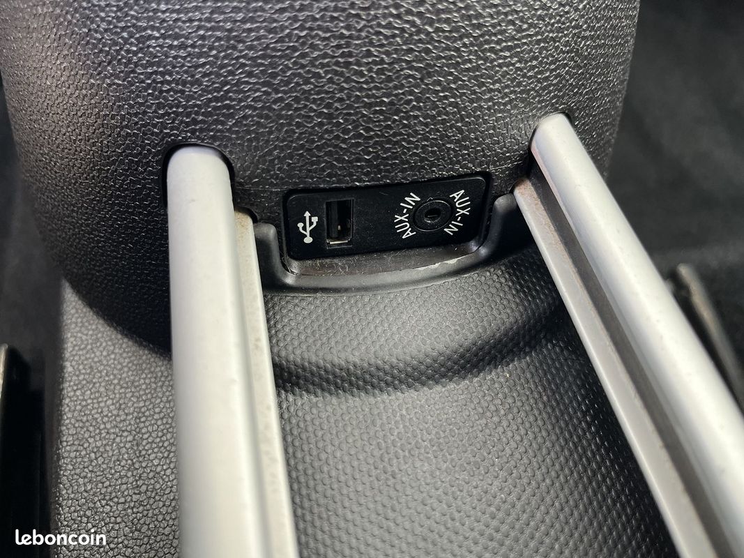 Mini COUNTRYMAN COOPER D 112CH PACK CHILI (image 16)