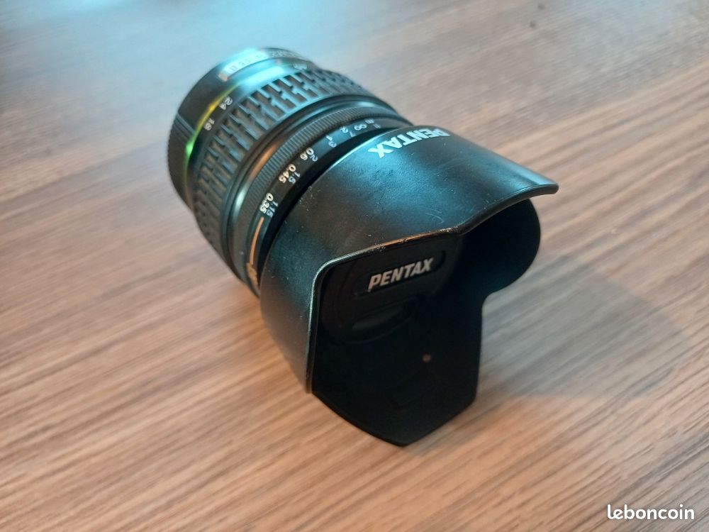 Pentax DA 18-55mm f/3.5-5.6 AL WR Noir pas cher