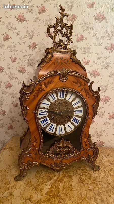 Cartel style Louis XV en bois de rose (image 4)