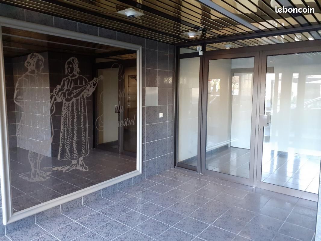 Appartement 2 pièces 54 m² - Brive-la-Gaillarde 19100 (image principale 8)