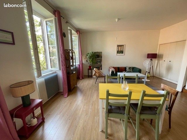 Appartement 3 pièces 102 m² · à Clermont-Ferrand · 102 m² · 920 €