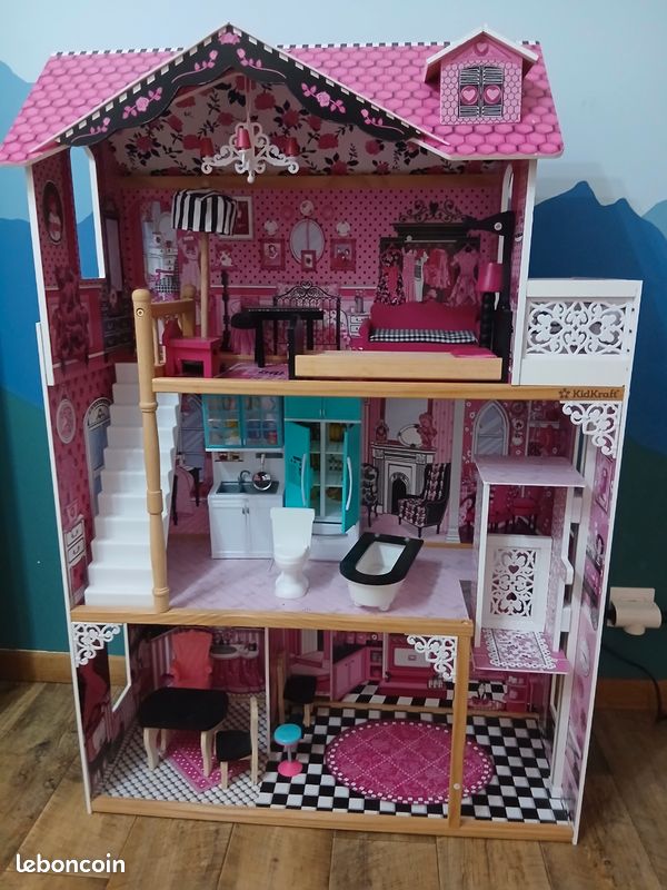 Maison pour poupée 30 cm (image 1)