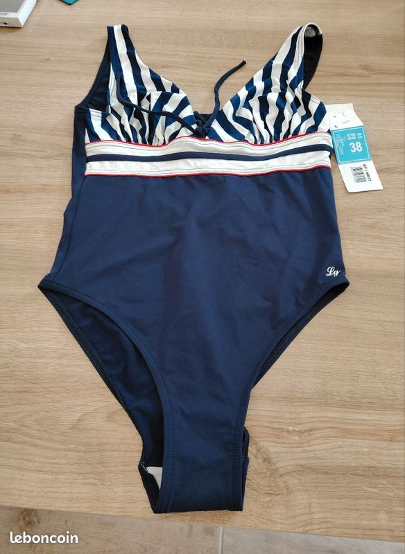 Maillot de bain une pièce de marque LG (image 1)