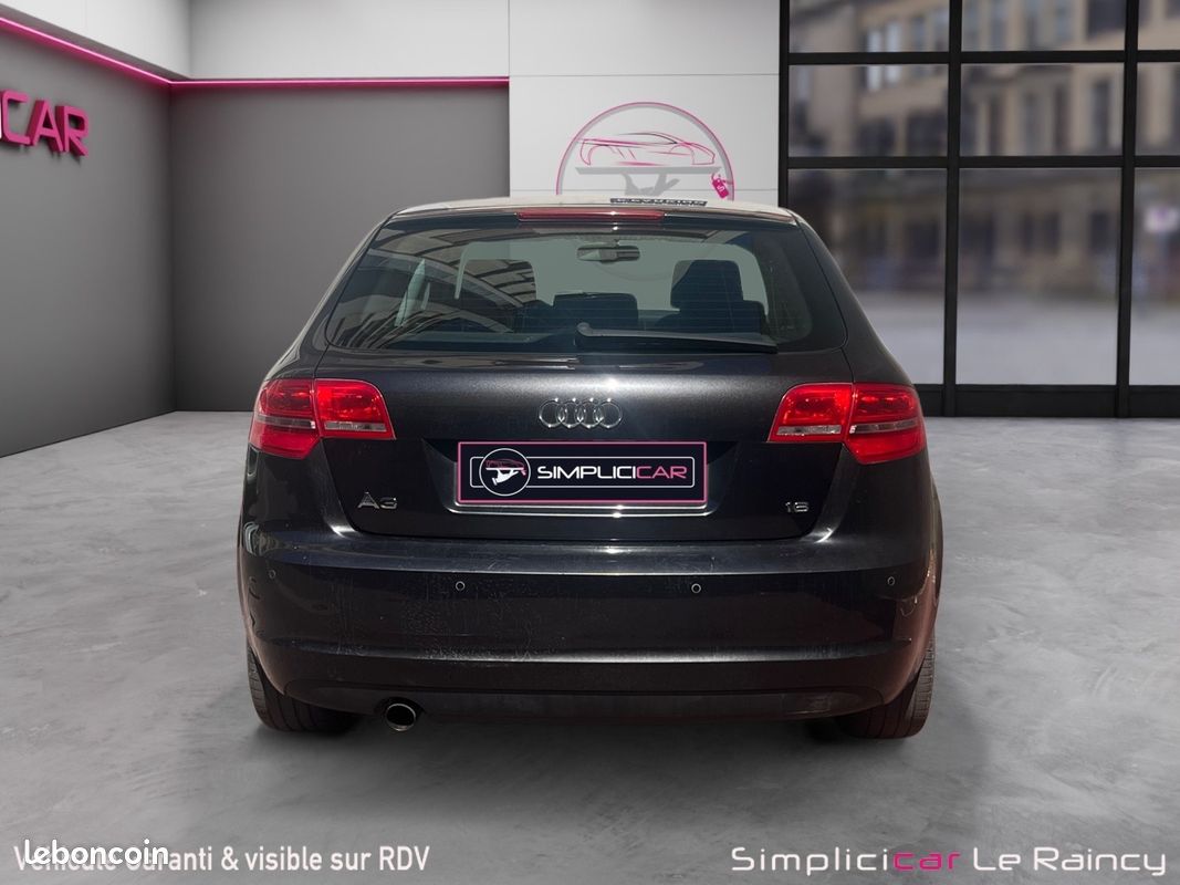 AUDI A3 Sportback Ambiente boîte auto 102Ch Radar AR idéal jeune permis Garantie 12 mois (image 7)