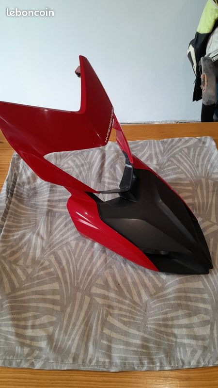Pièces pour hypermotard hyperstrada (image 2)
