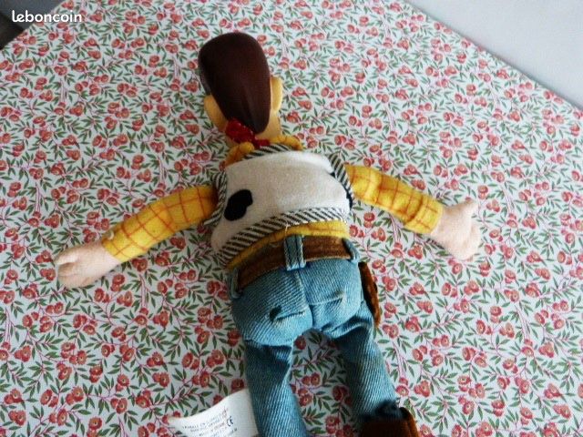 Figurine de 30 cm : Woody Toy Story (image 11)
