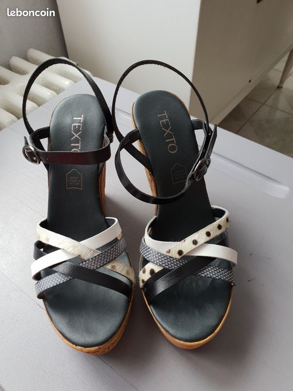 Sandales à talons compensés taille 38 (image 1)