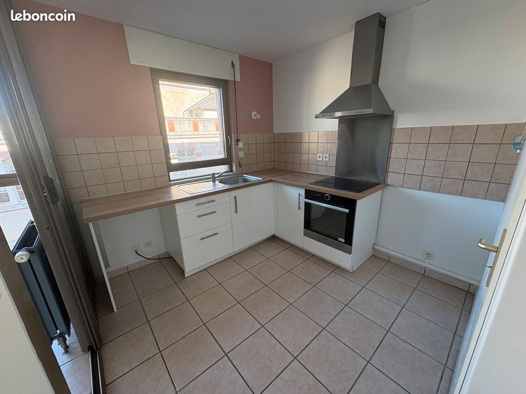 Appartement 3 pièces 81 m² · à Blois · 81,5 m² · 807 €