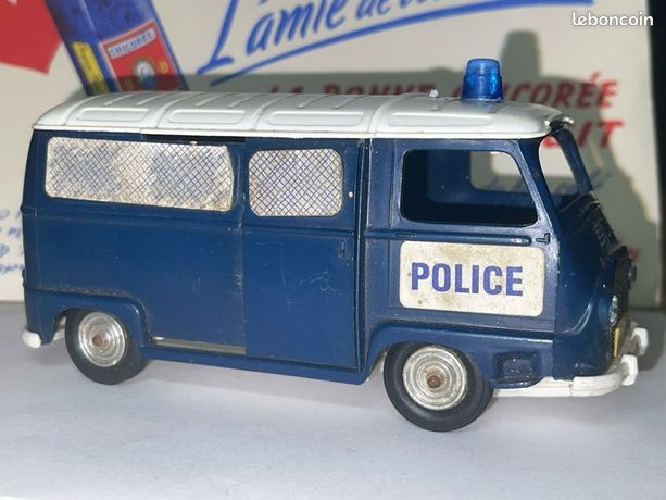 Miniature Renault Estafette 1/18 Norev Pompier Service Departemental Dincendie Et De Secours