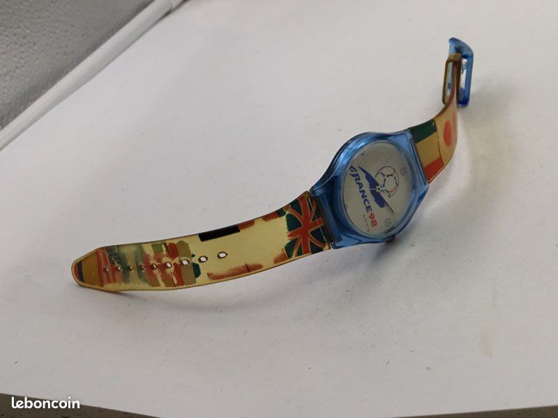 Montre Avronel France 98 – Coupe Du Monde Football – Boîte Rare – Neuf Sans étiquette