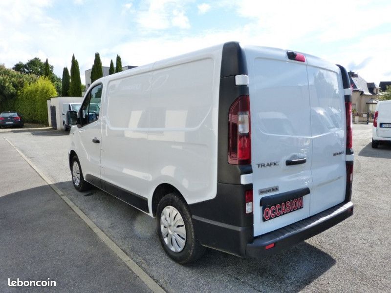 Renault TRAFIC III FG L1H1 1000 2.0 DCI 120CH CONFORT E6 (image 5)