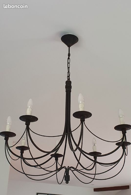 Lustre fer forgé noir 8 branches (image 2)