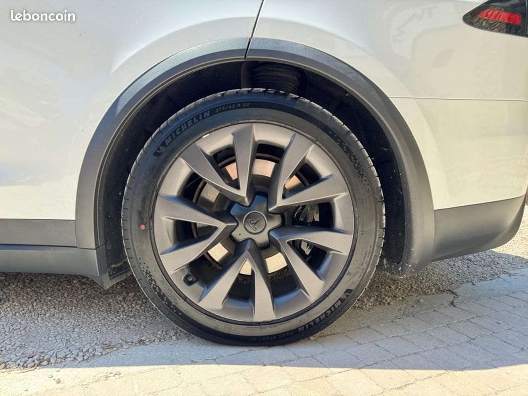 TESLA MODEL X 2024 Dual Motor 670CV - 1ère Main/Origine FR/Autopilot - Garantie 12 MOIS (image 32)