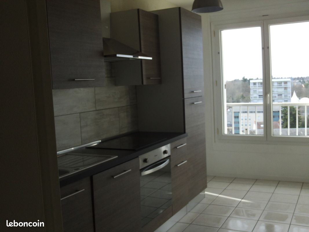 Appartement a louer chateauroux - 3 pièce(s) - 70 m2 - Surfyn