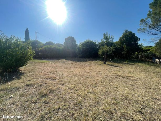 Terrain 596 m² QUISSAC