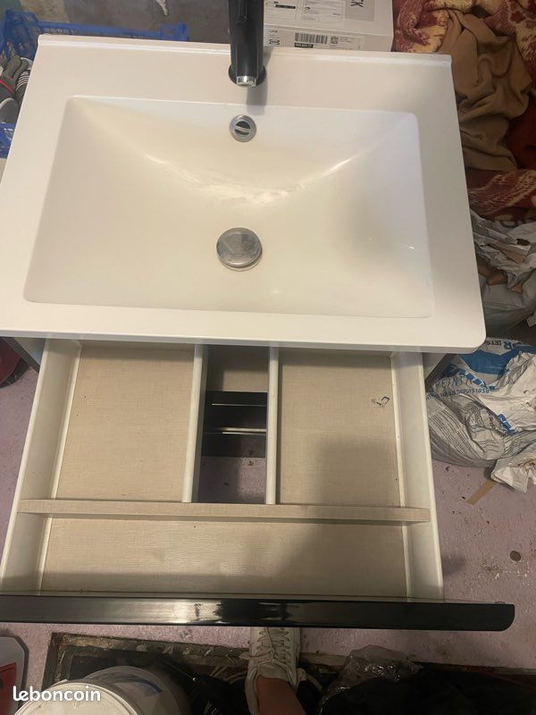 Lavabo suspendu (image 5)