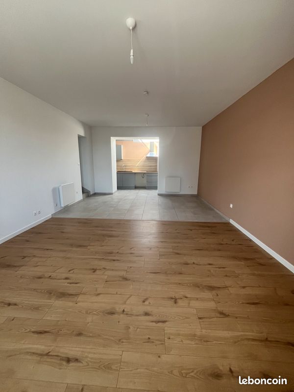 Maison 4 pièces 100 m² · à Candé · 100 m² · 795 €/mois