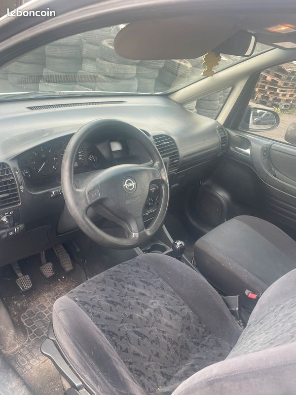 Zafira (image 3)
