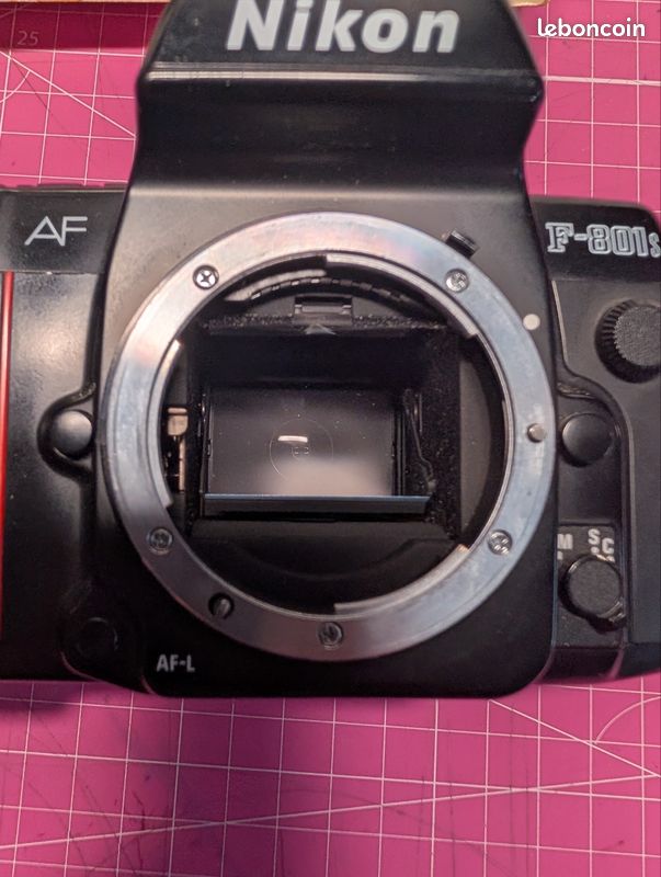 Appareil photo argentique Nikon F-801s + Objectif AF Nikkor 35-70mm (image 6)