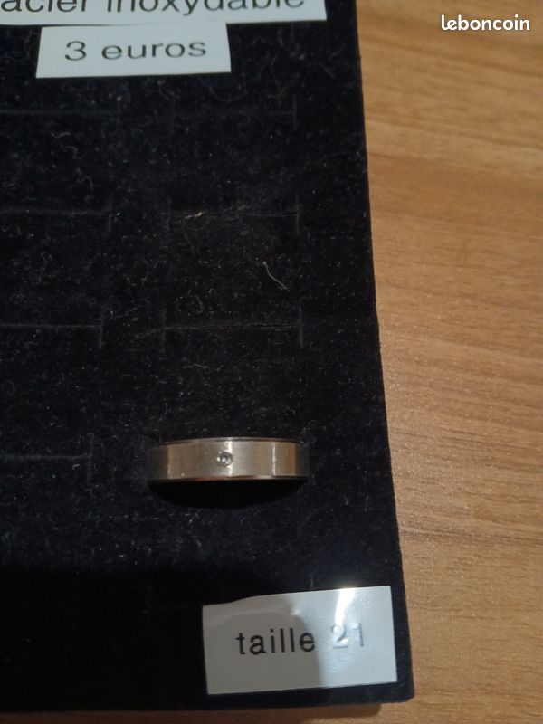 Bague en acier inoxydable neuf taille 21 (image 1)