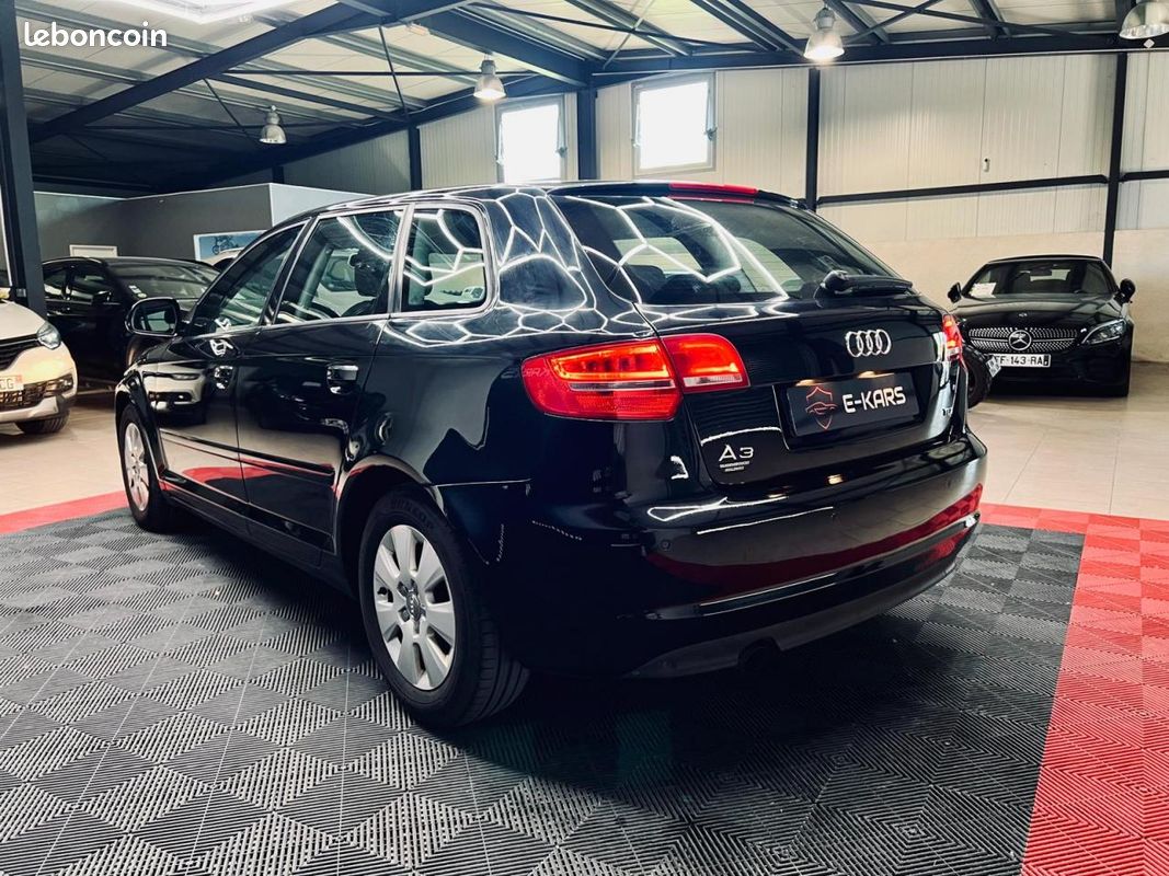 AUDI A3 SportBack 1.6TDI 105CH Ambition Luxe - GARANTIE 12 MOIS (image 5)
