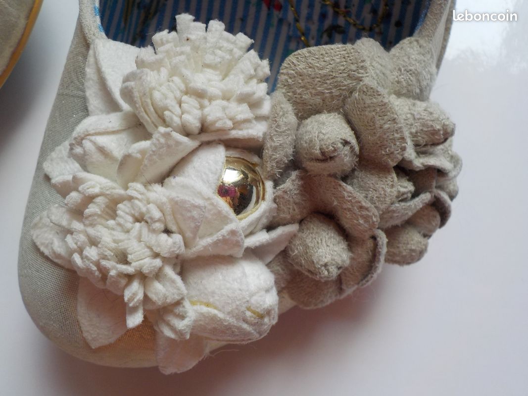 Superbes élégants , originaux et NEUFS jamais portés escarpins IRREGULAR CHOICE pointure 37 (image 7)