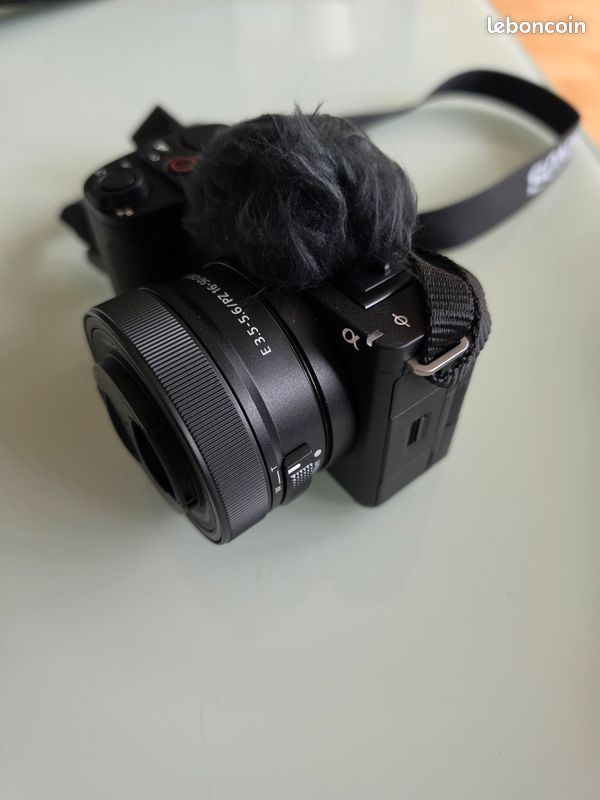 Kit Sony ZV-E10 II + Objectif 16-50mm OSS II – Kit comme neuf (image 2)