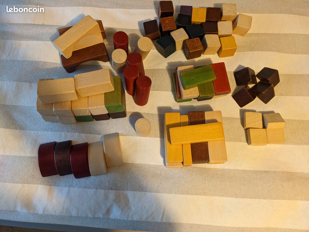 Jeu de construction bois (image 1)