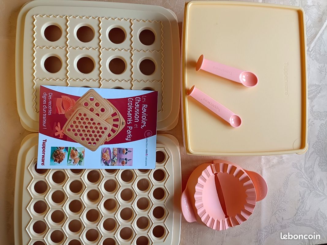 Lot De 2 Moules Tupperware Pour Chaussons Ou Ravioles - Orange, Plastique, Occasion, Fabriqué En France
