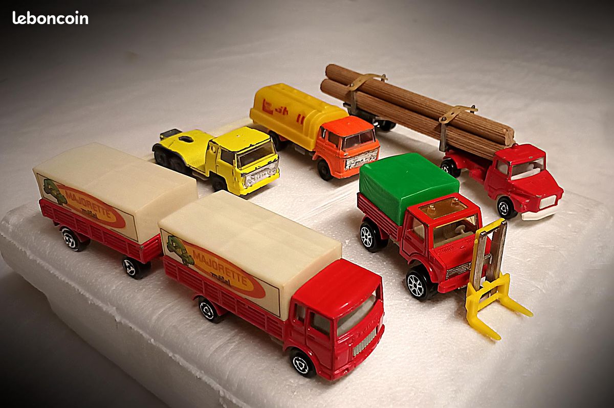 Lot De Camions Majorette Anciens – Scania Et Autres – Avec Boîtes (Occasion, Bel état)