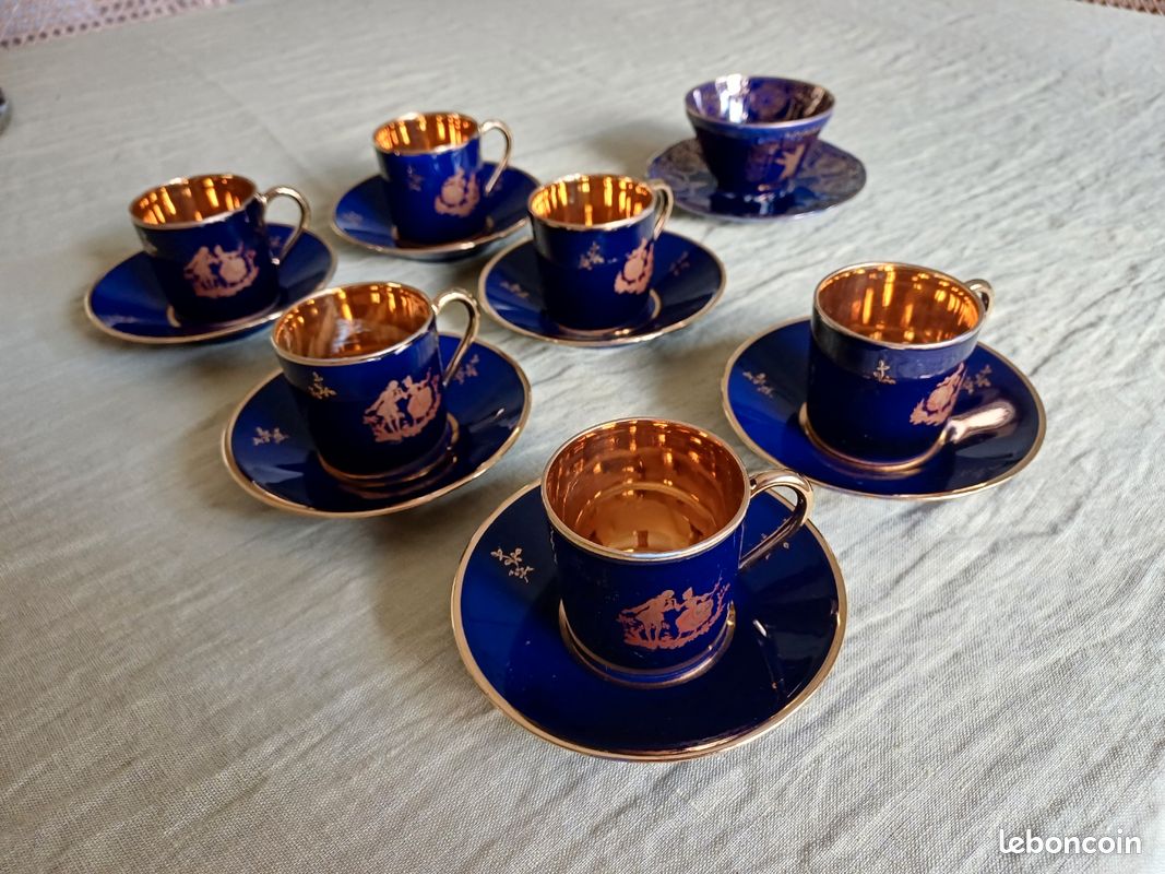 20 TASSES RIVANEL Service A Cafe Bleu  Arcopal  Vintage 70'S France EUR 39,00 - FR