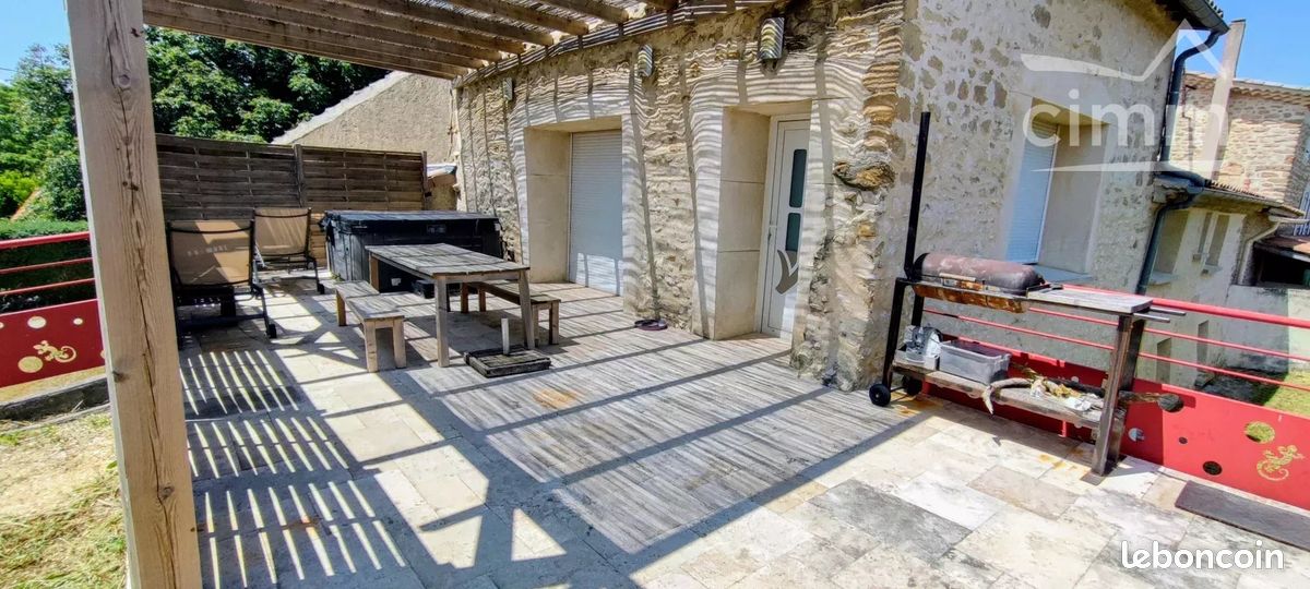 Maison 5 pièces 145 m² · à Chabeuil · 145 m² · 1 760 €/mois