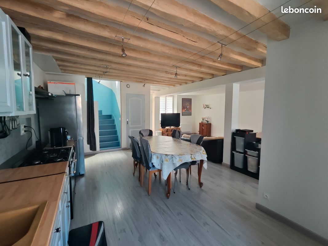 Maison 5 pièces 105 m² · à Crécy-la-Chapelle · 105 m² · 289 000 €