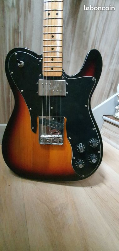 Telecaster Squier Fender custom 72 (image 1)
