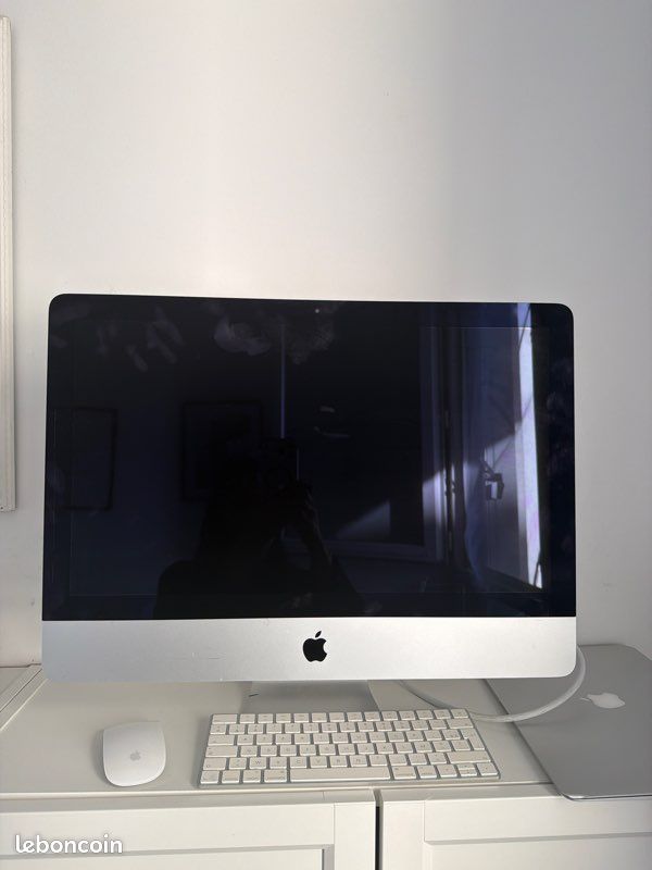 Apple IMac 21.5″ (Fin 2015) – Intel I5, 8 Go RAM, 1 To – Très Bon état