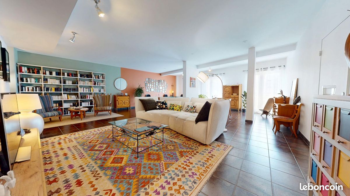 Appartement 5 pièces 151 m² · à Vienne · 151 m² · 315 000 €