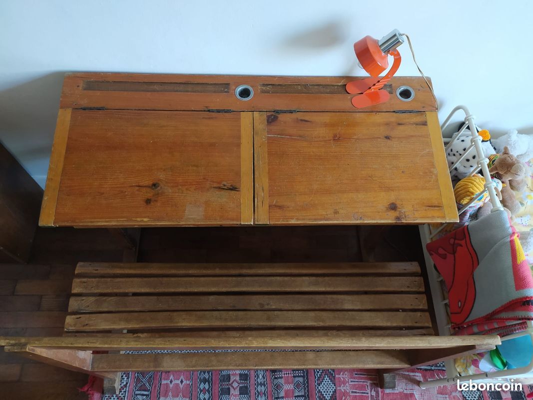 Bureau d'écolier en bois (image 3)