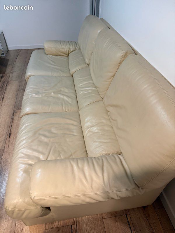 Canapé 3 places Roche Bobois cuir camel sur Gens de Confiance